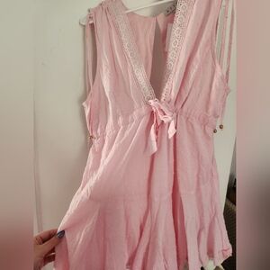 NWT Hyfve Lightweight Pink Shorts Jumper Size Large